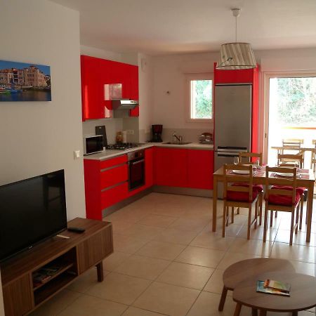 Hendaye- T2 3*-Wifi-350M Plage-Terrasse-Garage 외부 사진